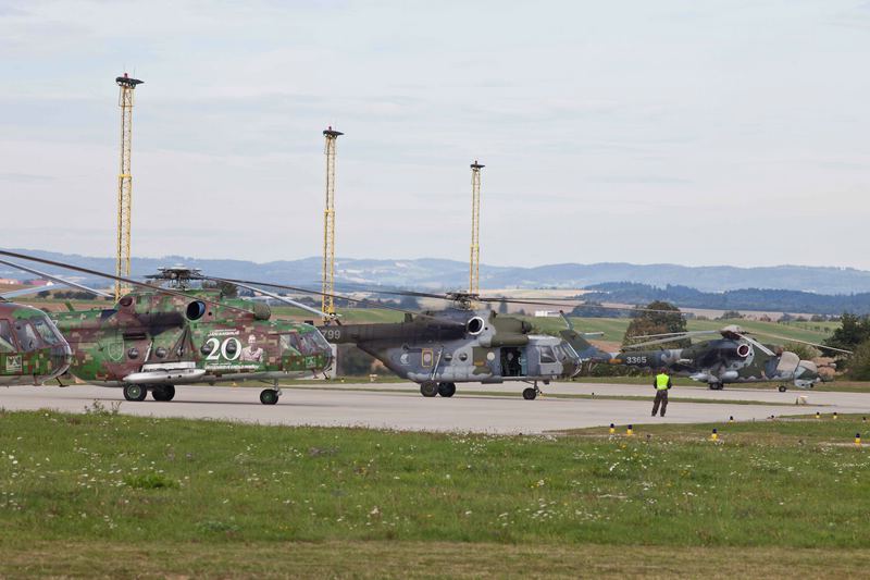 comp_RARO 13_1a.jpg - Helicopter tarmac at Náměšt’ with the Czech air Force and Slovak Air Force helicopter participants